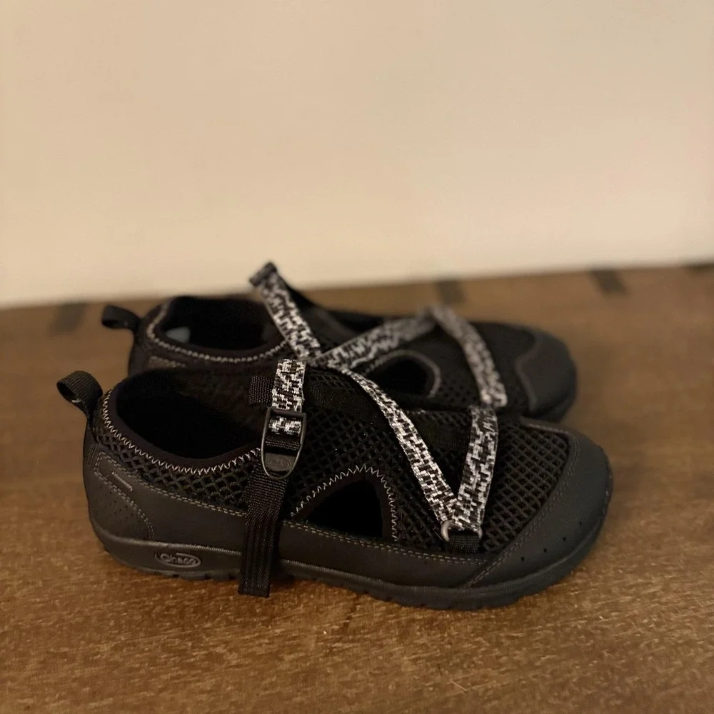 Chaco Sandals Girls Size‎ 6 Black Mesh Fisherman Water Shoes Adjustable Strap
